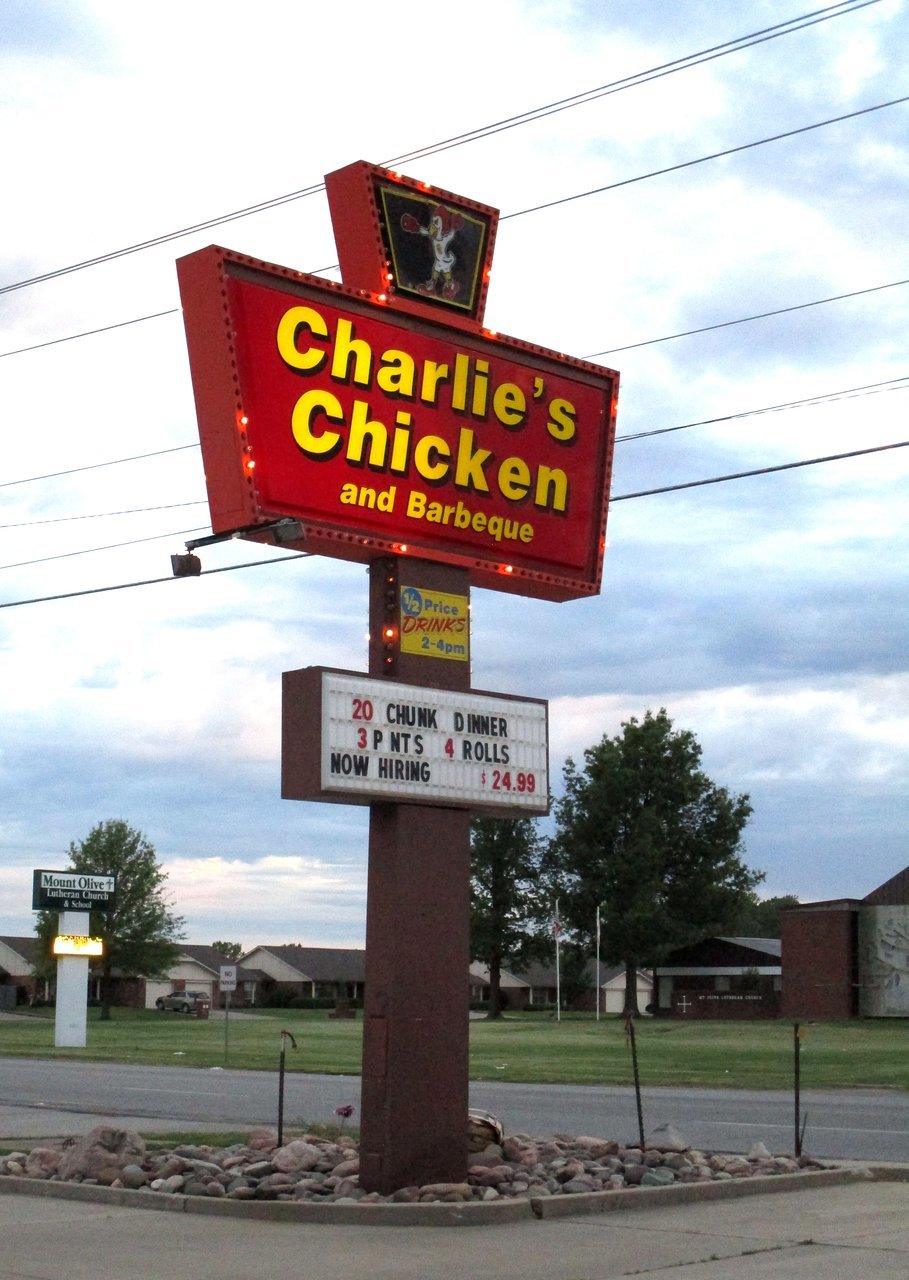 Charlie`s Chicken